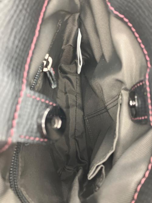 LIN-KU（リンク）lin-ku (リンク) レザーショルダーバッグ レッドの古着・服飾アイテム