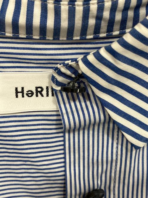 HeRIN.CYE（ヘリンドットサイ）HeRIN.CYE (ヘリンドットサイ) フリル アシンメトリー シャツ ホワイト×ブルー サイズ:Freeの古着・服飾アイテム