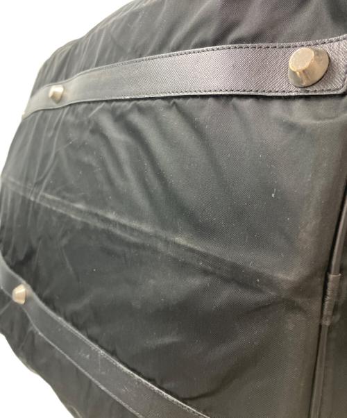 PRADA（プラダ）PRADA (プラダ) ロゴ金具 ナイロンボストンバッグ ブラックの古着・服飾アイテム