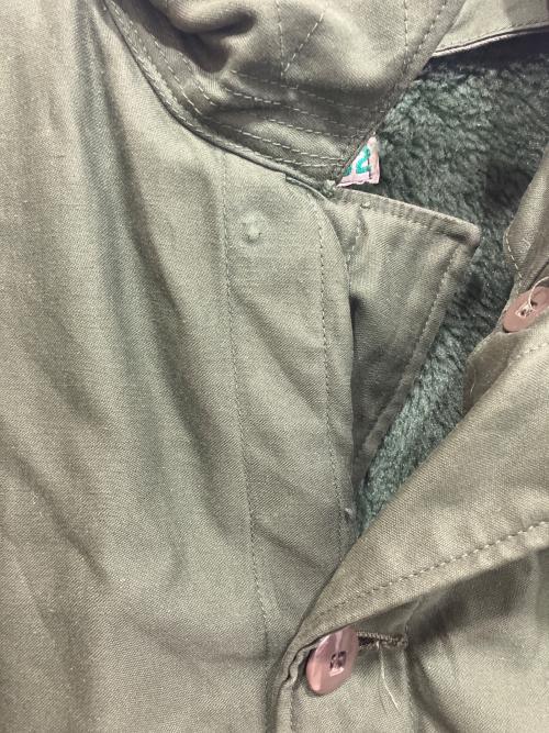 Swedish Army（スウェーデン軍）SWEDISH ARMY (スウェーデン軍) Ｍ59ミリタリーコート グリーン サイズ:sizeC52の古着・服飾アイテム