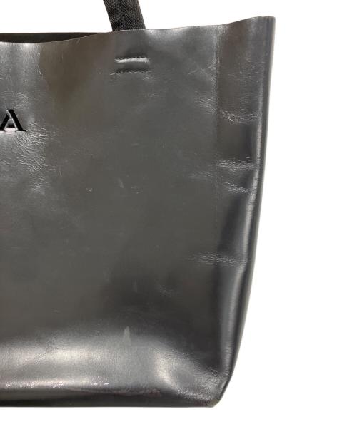 PRADA（プラダ）PRADA (プラダ) レザートートバッグ ブラックの古着・服飾アイテム