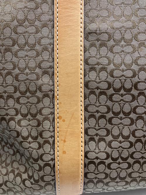 COACH（コーチ）COACH (コーチ) マイクロシグネチャートートバッグ ベージュの古着・服飾アイテム