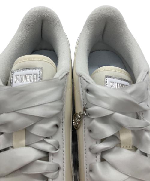 PUMA（プーマ）PUMA (プーマ) FRAY ID (フレイ アイディー) Easy Rider ローカットスニーカー ホワイト×グレー サイズ:23.5の古着・服飾アイテム