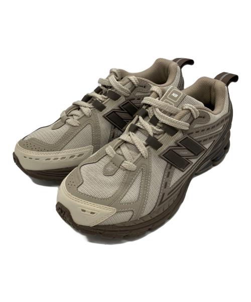 NEW BALANCE（ニューバランス）NEW BALANCE (ニューバランス) M1906R GRAY(HD) ブラウン サイズ:24の古着・服飾アイテム