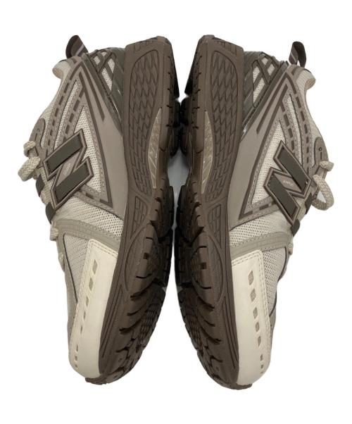 NEW BALANCE（ニューバランス）NEW BALANCE (ニューバランス) M1906R GRAY(HD) ブラウン サイズ:24の古着・服飾アイテム