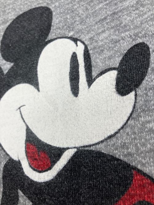 DISNEY（ディズニー）Disney (ディズニー) 70Sミッキープリントスウェット グレー サイズ:Mの古着・服飾アイテム