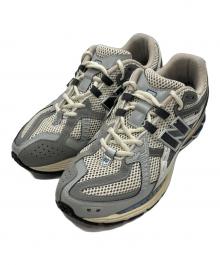 NEW BALANCE（ニューバランス）の古着「ローカットスニーカー」｜ベージュ×グレー