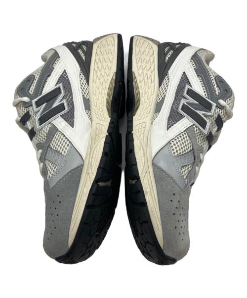 NEW BALANCE（ニューバランス）NEW BALANCE (ニューバランス) ローカットスニーカー ベージュ×グレー サイズ:28の古着・服飾アイテム