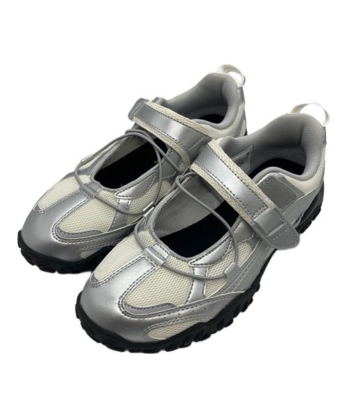 FILA（フィラ）FILA (フィラ) BEAUTY&YOUTH (ビューティーアンドユース) スニーカー ホワイト サイズ:23.5の古着・服飾アイテム