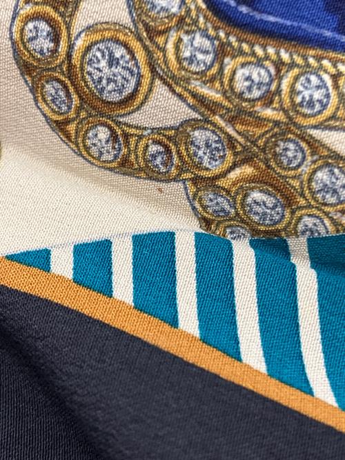CHANEL（シャネル）CHANEL (シャネル) ココマークグリポワ スカーフ ブラックの古着・服飾アイテム