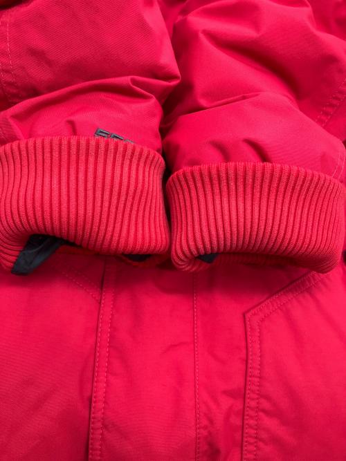 THE NORTH FACE（ザ ノース フェイス）THE NORTH FACE (ザ ノース フェイス) Gotham Jacket ダウンジャケット レッド×ブラック サイズ:Mの古着・服飾アイテム