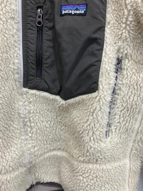 Patagonia（パタゴニア）Patagonia (パタゴニア) Classic Retro-X Jacket フリースジャケット ベージュ サイズ:XSの古着・服飾アイテム