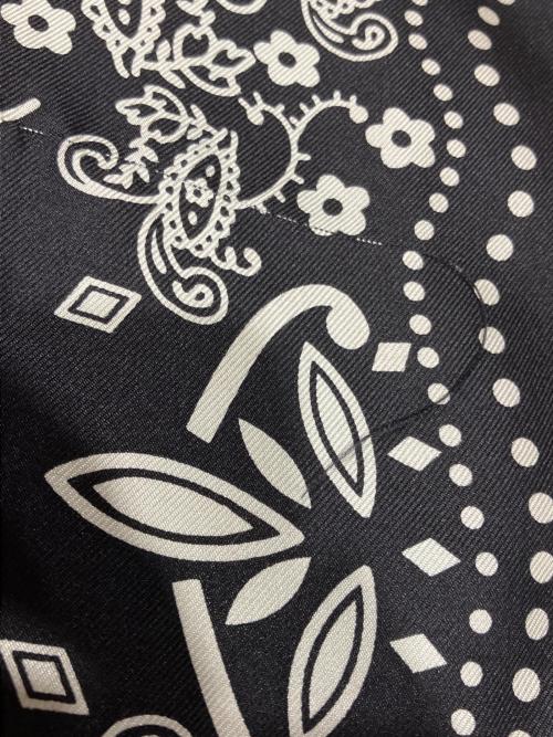 manipuri（マニプリ）manipuri (マニプリ) 三角シルクスカーフ グリーンの古着・服飾アイテム