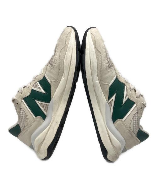 NEW BALANCE（ニューバランス）NEW BALANCE (ニューバランス) ローカットスニーカー アイボリー×グリーン サイズ:28の古着・服飾アイテム