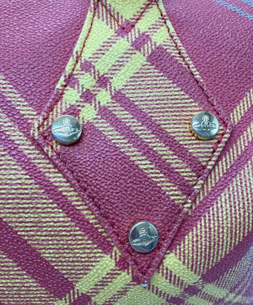 Vivienne Westwood（ヴィヴィアンウエストウッド）Vivienne Westwood (ヴィヴィアンウエストウッド) タータンチェック柄ダービーボストンバッグ オレンジの古着・服飾アイテム