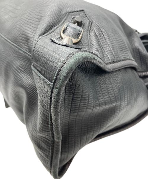 BALENCIAGA（バレンシアガ）BALENCIAGA (バレンシアガ) ザ・シティ リザード風型押し2WAYバッグ ブラックの古着・服飾アイテム