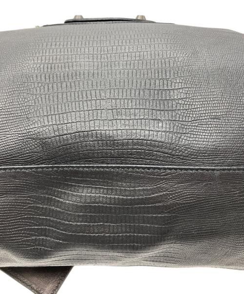 BALENCIAGA（バレンシアガ）BALENCIAGA (バレンシアガ) ザ・シティ リザード風型押し2WAYバッグ ブラックの古着・服飾アイテム