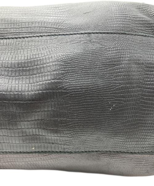 BALENCIAGA（バレンシアガ）BALENCIAGA (バレンシアガ) ザ・シティ リザード風型押し2WAYバッグ ブラックの古着・服飾アイテム