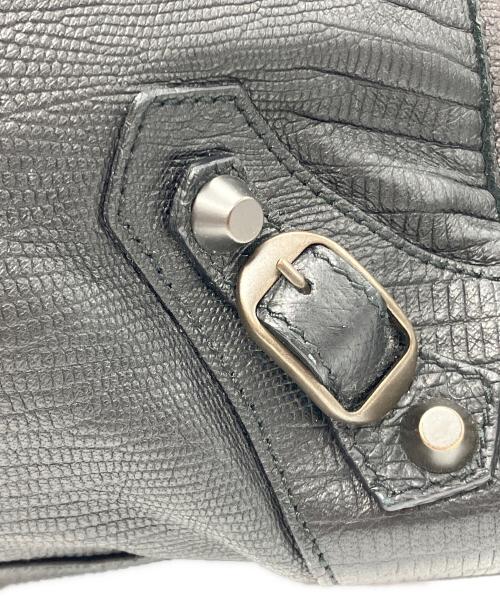 BALENCIAGA（バレンシアガ）BALENCIAGA (バレンシアガ) ザ・シティ リザード風型押し2WAYバッグ ブラックの古着・服飾アイテム