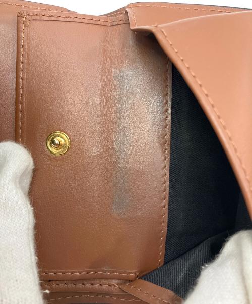 MARNI（マルニ）MARNI (マルニ) レザー 3つ折り財布 ベージュ×グリーンの古着・服飾アイテム