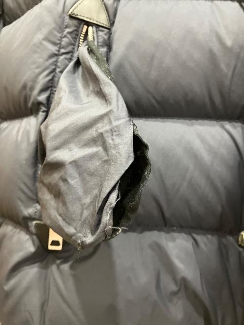 BURBERRY（バーバリー）BURBERRY (バーバリー) 2WAY ダウンジャケット ネイビー サイズ:size52の古着・服飾アイテム