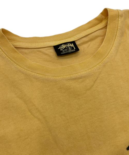 stussy（ステューシー）stussy (ステューシー) Camellias Dyed T-shirt イエロー サイズ:Sの古着・服飾アイテム