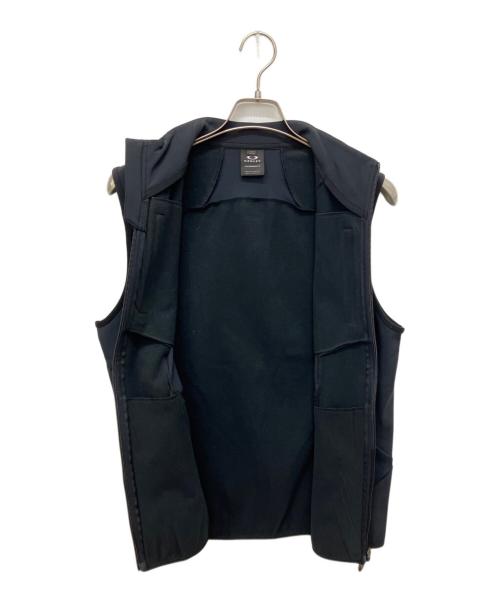 OAKLEY（オークリー）OAKLEY (オークリー) Latitude Arc Vest ブラック サイズ:Mの古着・服飾アイテム