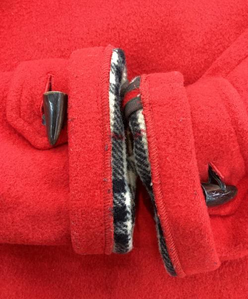 Burberry's（バーバリー）Burberry's (バーバリーズ) ダッフルコート レッド サイズ:不明の古着・服飾アイテム