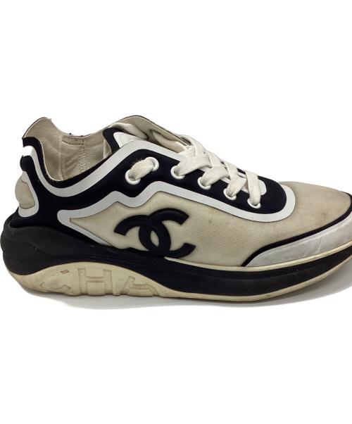 CHANEL（シャネル）CHANEL (シャネル) ココマーク ファブリック スニーカー ベージュ サイズ:23.5の古着・服飾アイテム