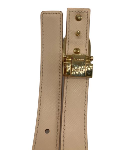 Salvatore Ferragamo（サルヴァトーレ フェラガモ）Salvatore Ferragamo (サルヴァトーレ フェラガモ) ヴァラリボンレザーベルト ベージュ サイズ:100cmの古着・服飾アイテム