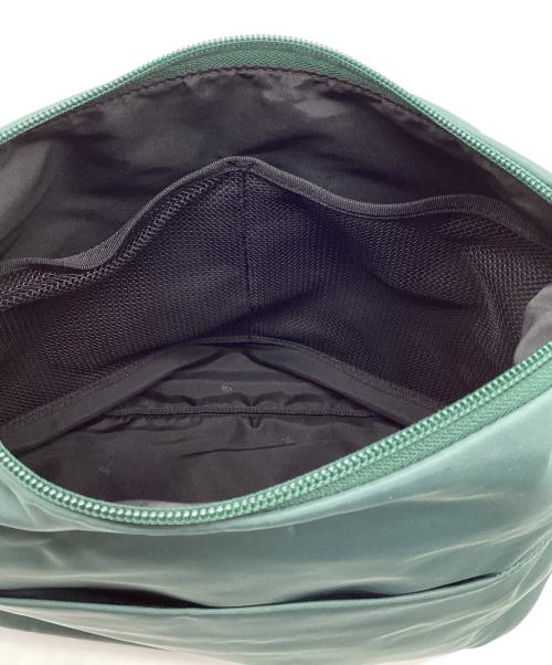 agnes b voyage（アニエスベーボヤージュ）agnes b voyage (アニエスベーボヤージュ) ナイロンショルダーバッグ グリーンの古着・服飾アイテム