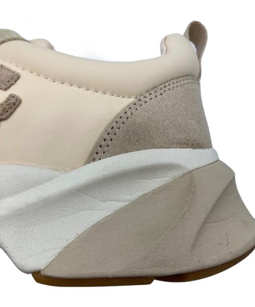 TORY BURCH（トリーバーチ）TORY BURCH (トリーバーチ) グッドラックトレーナー ベージュ サイズ:23.5の古着・服飾アイテム