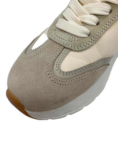 TORY BURCH（トリーバーチ）TORY BURCH (トリーバーチ) グッドラックトレーナー ベージュ サイズ:23.5の古着・服飾アイテム