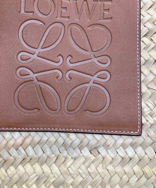 LOEWE（ロエベ）LOEWE (ロエベ) ラージクラシックバケット ベージュの古着・服飾アイテム