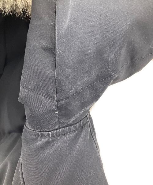 CANADA GOOSE（カナダグース）CANADA GOOSE (カナダグース) MACKENZIE PARKA ネイビー サイズ:XSの古着・服飾アイテム