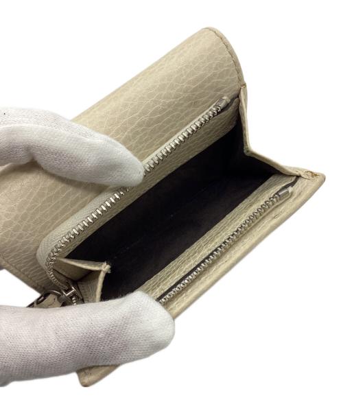 GUCCI（グッチ）GUCCI (グッチ) GGマーモント ミディアム ウォレット ベージュの古着・服飾アイテム