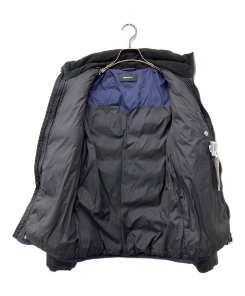 DIESEL（ディーゼル）DIESEL (ディーゼル) デニム切替ダウンジャケット ネイビー サイズ:Sの古着・服飾アイテム