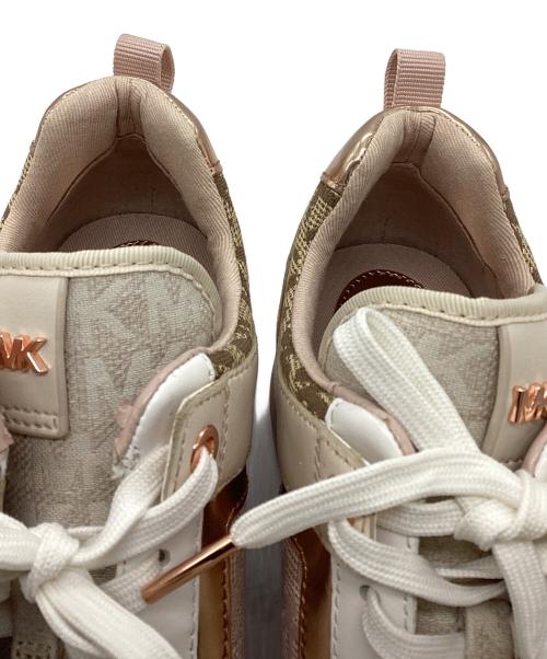 MICHAEL KORS（マイケル・コース）MICHAEL KORS (マイケル・コース) スニーカー ピンク×ホワイト サイズ:6Mの古着・服飾アイテム
