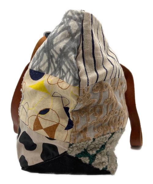 mina perhonen（ミナ ペルホネン）mina perhonen (ミナ ペルホネン) ピースバックバスケット ベージュの古着・服飾アイテム