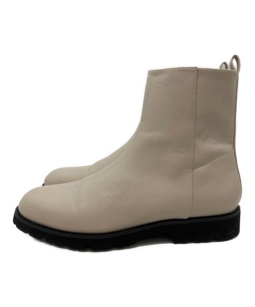 UNTITLED（アンタイトル）UNTITLED (アンタイトル) トラックソールブーツ ベージュ サイズ:23.5cmの古着・服飾アイテム