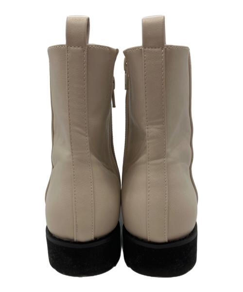 UNTITLED（アンタイトル）UNTITLED (アンタイトル) トラックソールブーツ ベージュ サイズ:23.5cmの古着・服飾アイテム