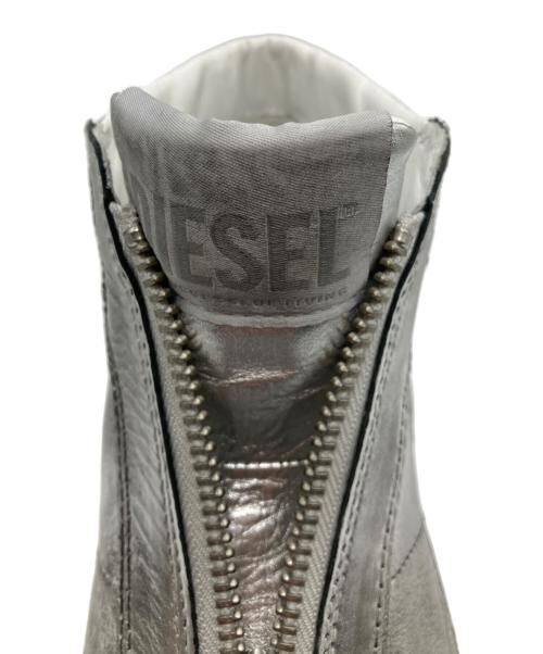 DIESEL（ディーゼル）DIESEL (ディーゼル) S-LEROJI ZIP MID シルバー サイズ:24.0の古着・服飾アイテム