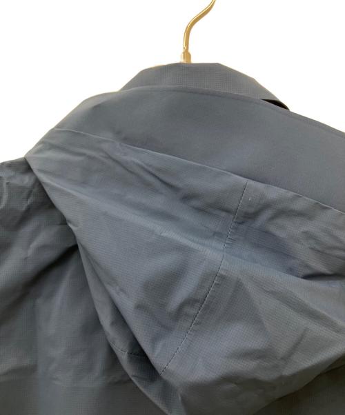 AIGLE（エーグル）AIGLE (エーグル) 透湿防水 3レイヤーフーデッドコート ブルー サイズ:36の古着・服飾アイテム