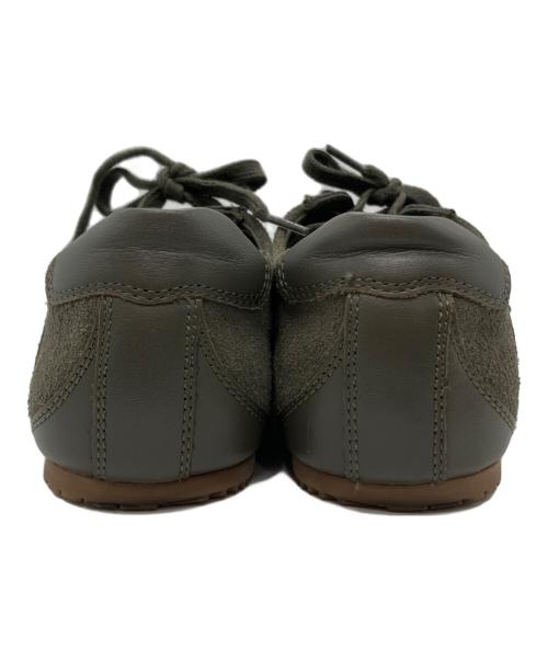 COS（コス）COS (コス) ミニマルスエードスニーカー オリーブ サイズ:37の古着・服飾アイテム