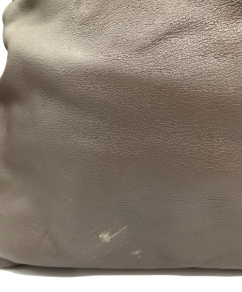 PRADA（プラダ）PRADA (プラダ) 2WAYショルダーバッグ グレーの古着・服飾アイテム