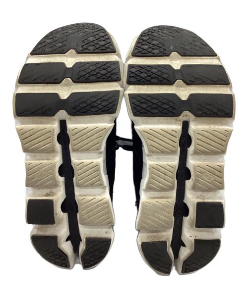 on（オン）on (オン) スニーカー ブラック サイズ:24cmの古着・服飾アイテム