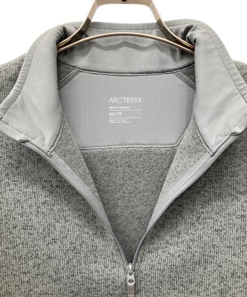 ARC'TERYX（アークテリクス）ARC'TERYX (アークテリクス) COVERT 1/2 ZIP M グレー サイズ:xsの古着・服飾アイテム