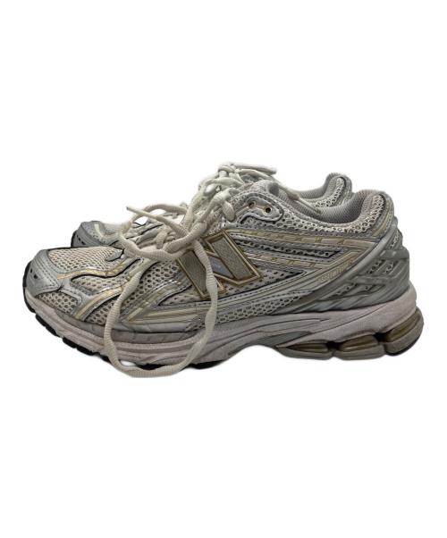 NEW BALANCE（ニューバランス）NEW BALANCE (ニューバランス) ローカットスニーカー グレー サイズ:24.5cmの古着・服飾アイテム