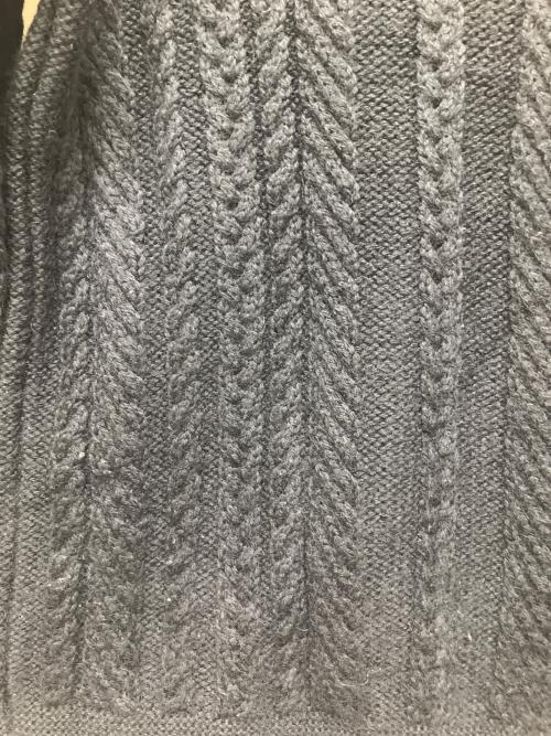 GUERNSEY WOOLLENS（ガンジーウーレンズ）GUERNSEY WOOLLENS (ガンジーウーレンズ) フィッシャーマンニット ブラック サイズ:36の古着・服飾アイテム