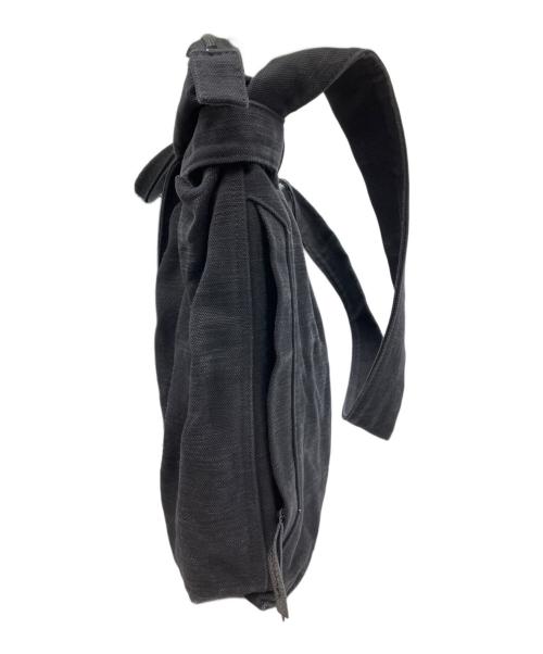 SLOW（スロウ）SLOW (スロウ) truck-helmet bag ブラックの古着・服飾アイテム